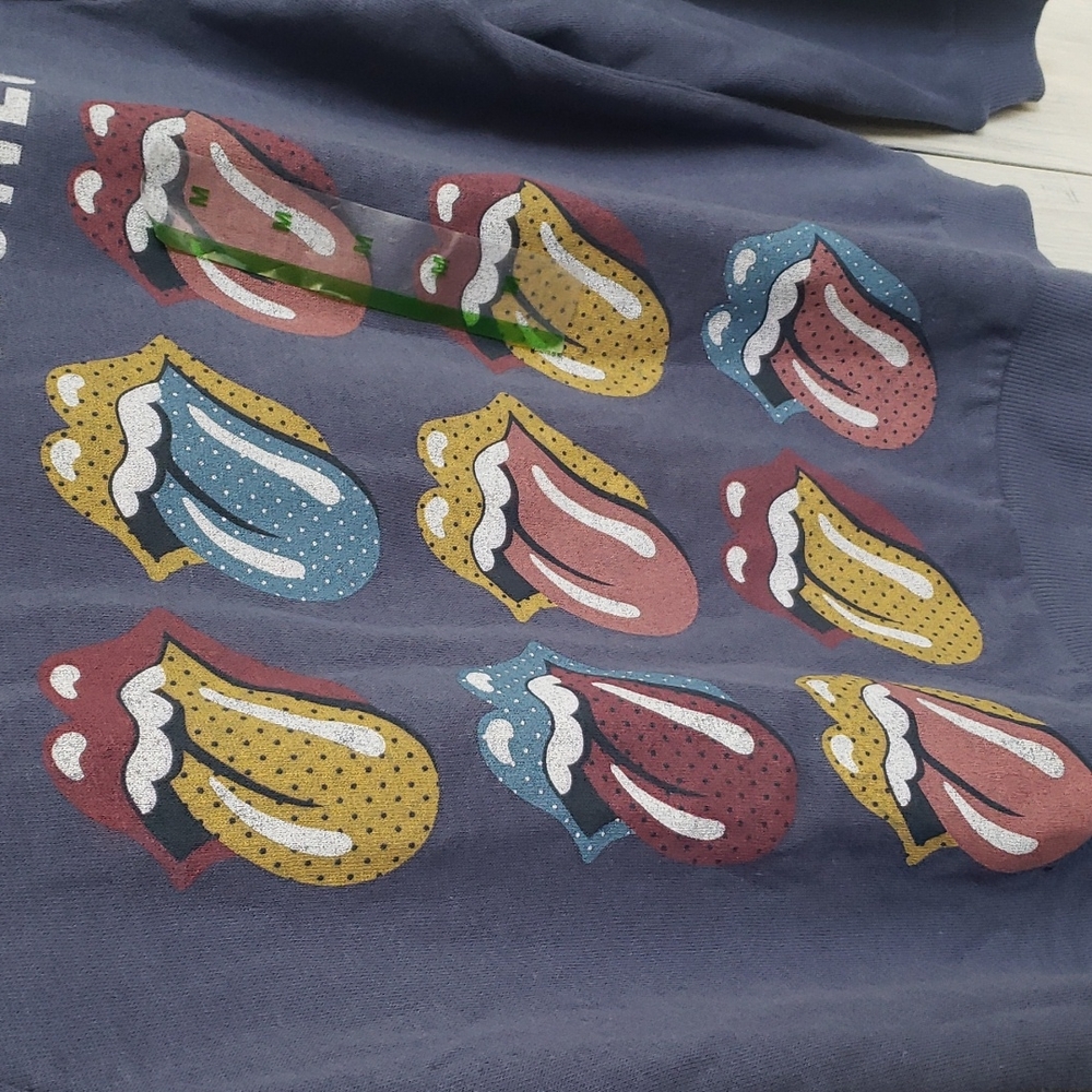 The Rolling Stones Crew Neck Sweatshirt Blue Size Medium NWOT NEW - Picture 4 of 5